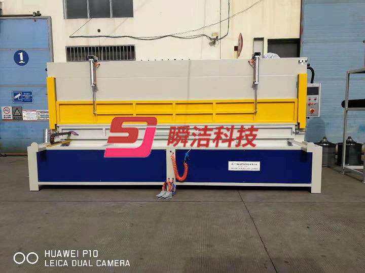 鋁管、不銹鋼管外壁噴砂機(jī)